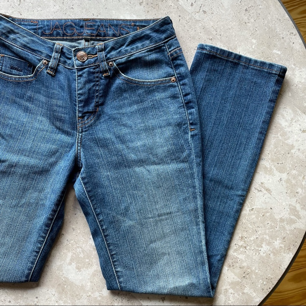 JAG straight Leg Jean - Picture 2 of 10